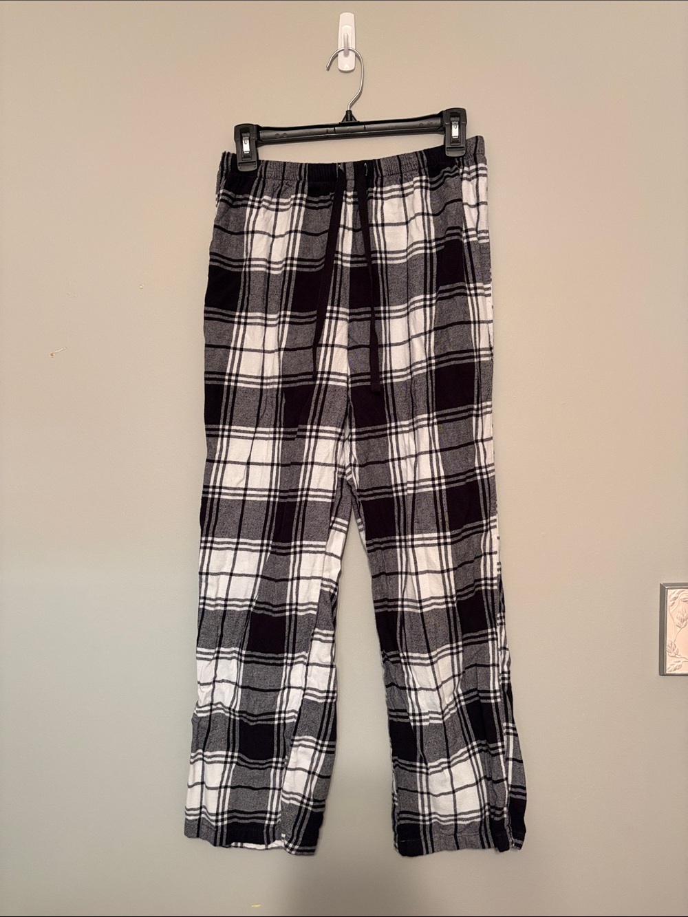 Sonoma Black and White Plaid Sleepwear Pants